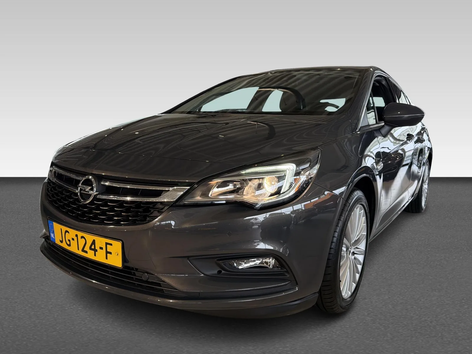 Opel Astra (2016) — foto 1