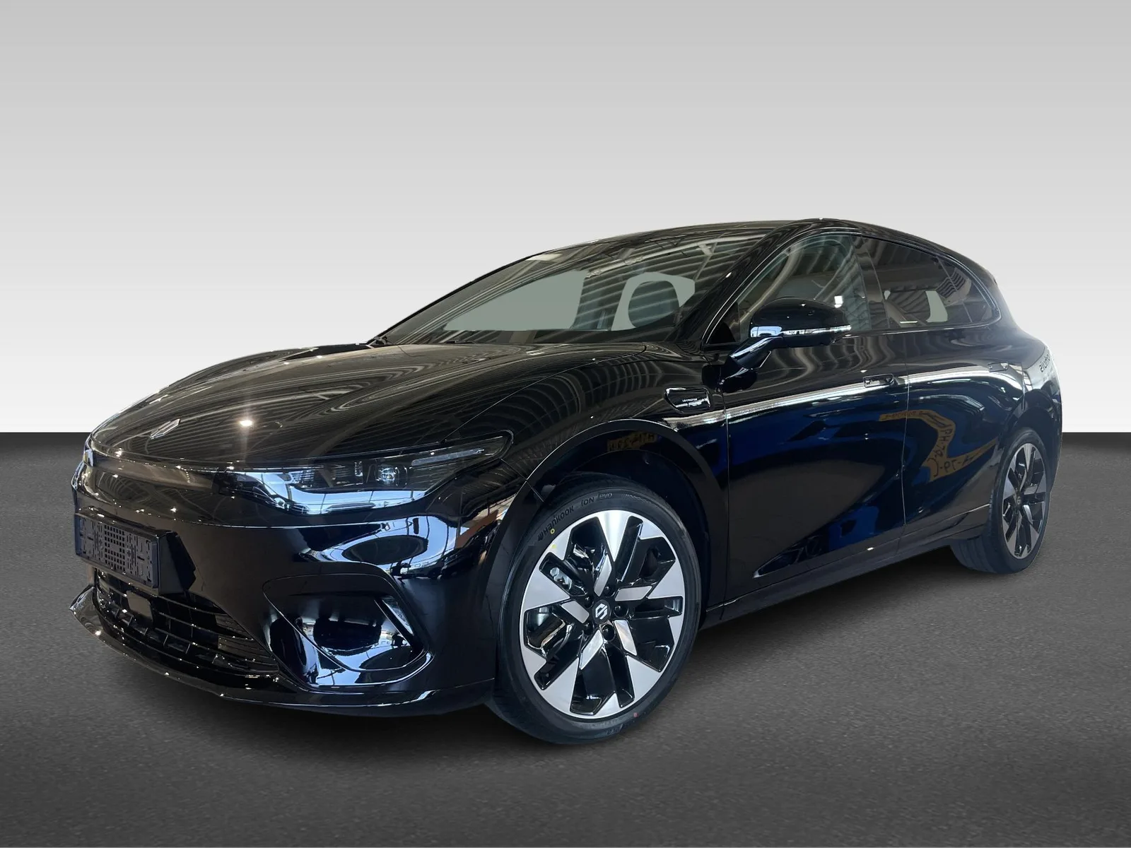 Leapmotor B05 (2026) — foto 1