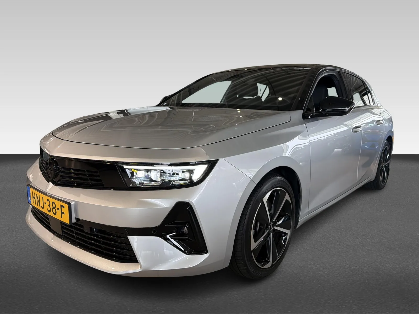Opel Astra (2025) — foto 1