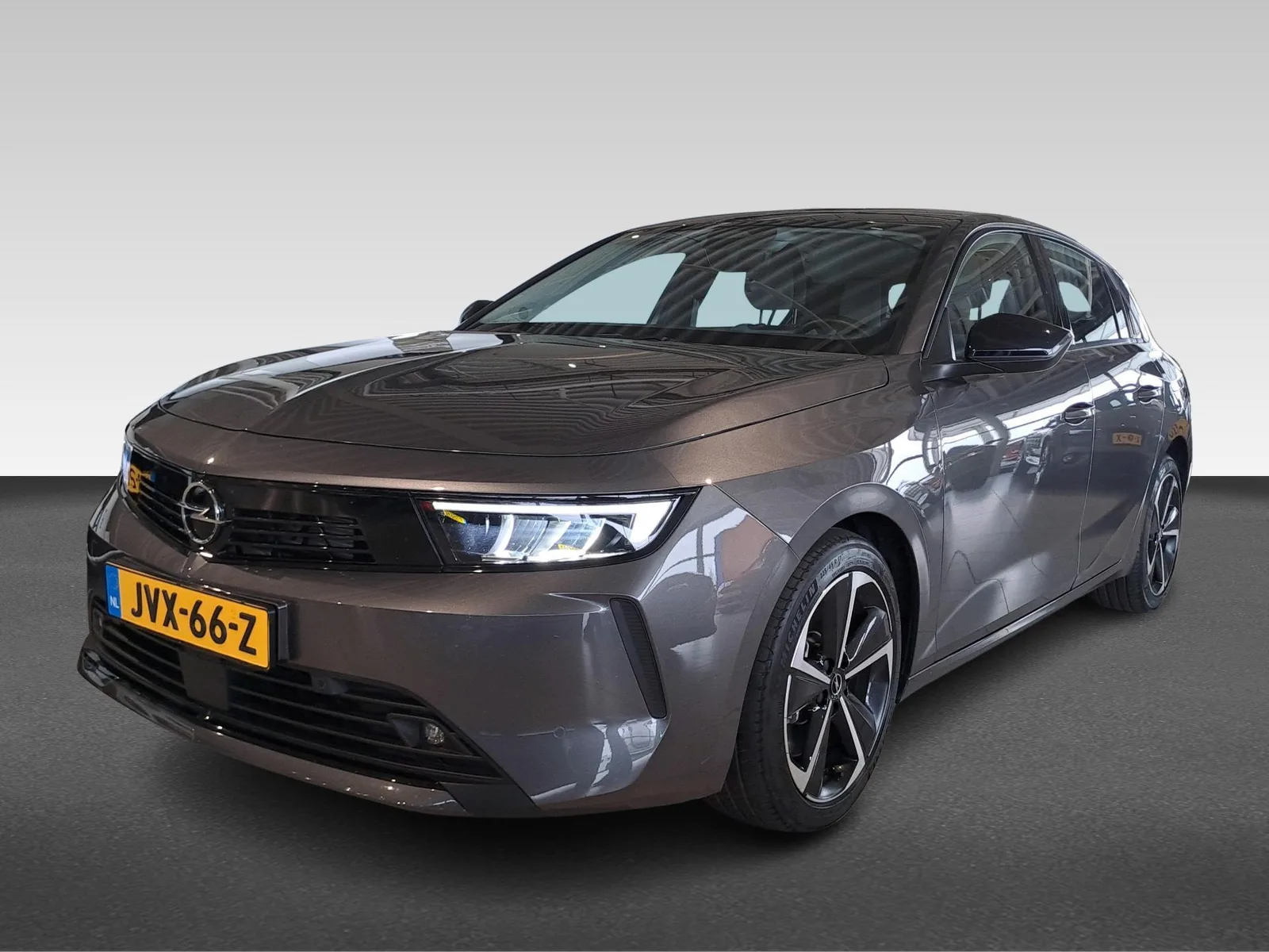 Opel Astra (2024) — foto 1