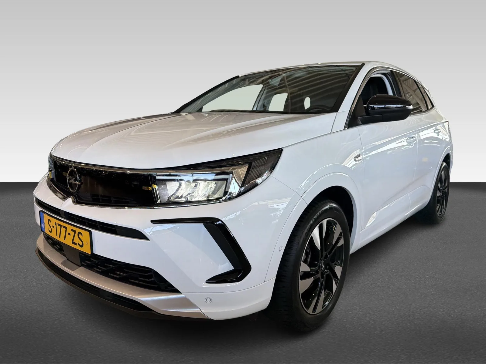 Opel Grandland (2023) — foto 1