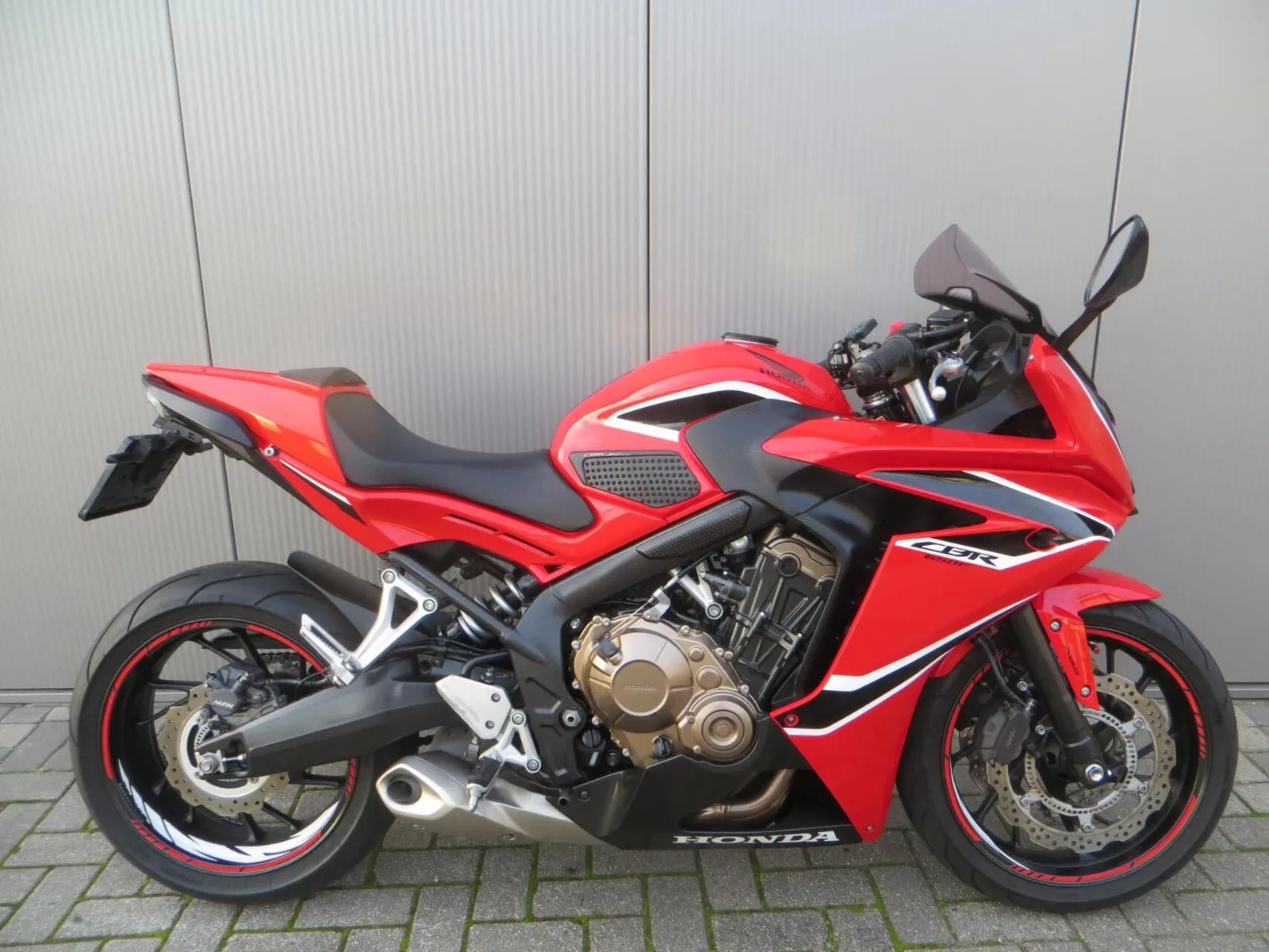Honda CBR650F (2017) — foto 1