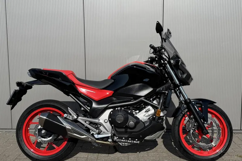 Honda NC 750 S (2016)