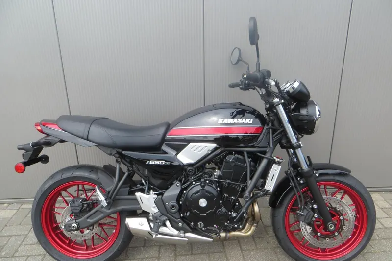 Kawasaki Z 650 RS (2026)