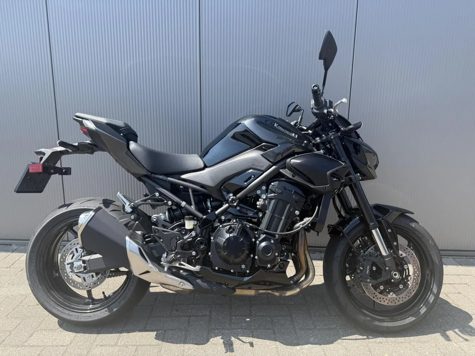 Kawasaki Z900 (2026) — foto 1
