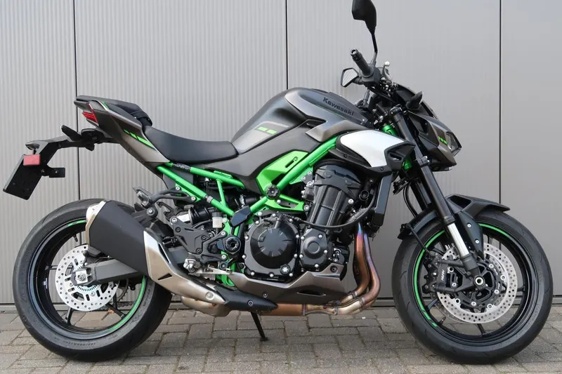 Kawasaki Z900 (2026)