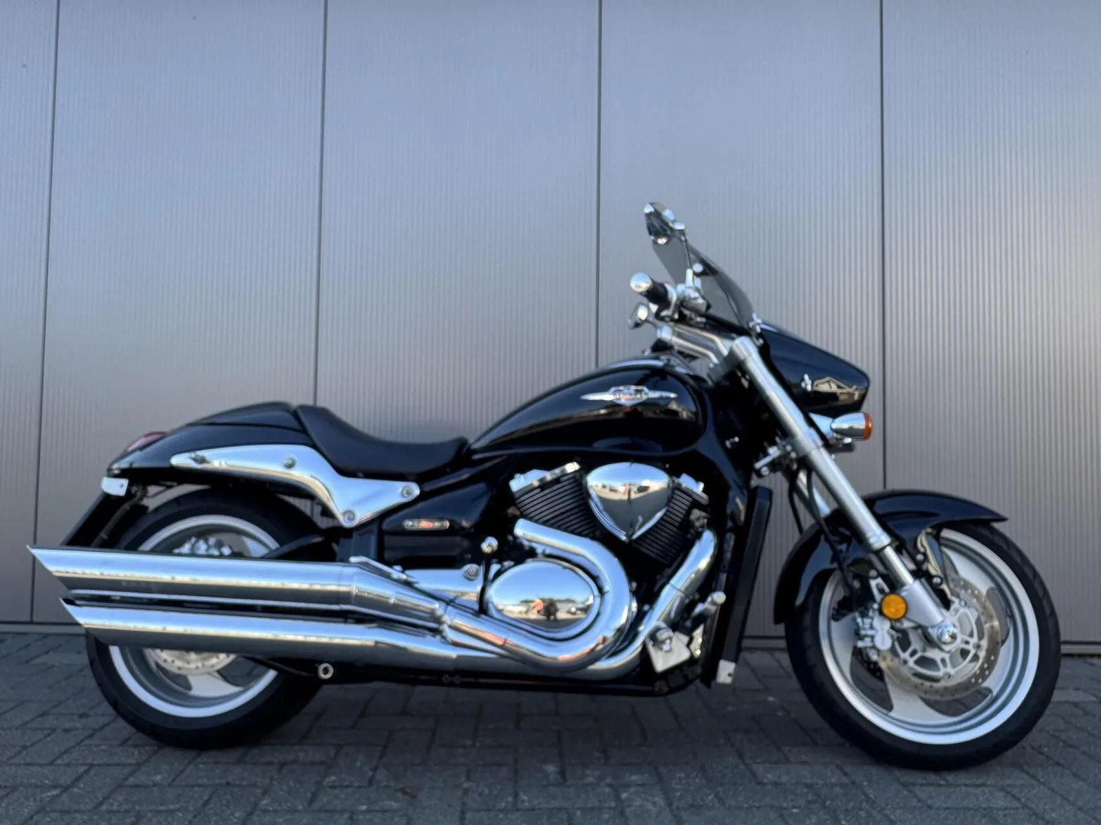 Suzuki M 1500 Intruder (2009) — foto 1