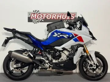 BMW S 1000 XR (2021) — foto 1