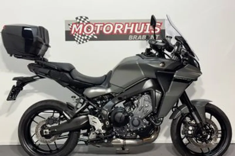 Yamaha Tracer 9 (2023)