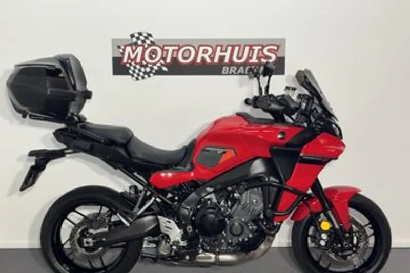 Yamaha Tracer 9 (2023)
