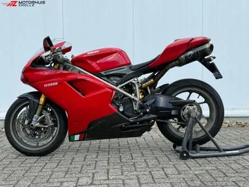 Ducati 1198 (2009) — foto 1