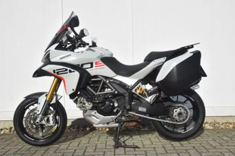 Ducati Multistrada 1200 S (2010)