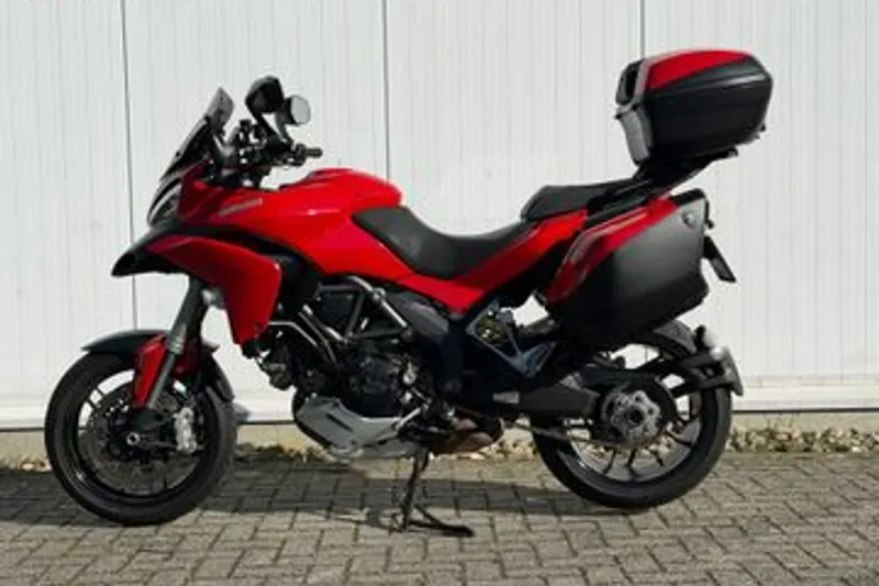 Ducati MULTISTRADA 1200 S Touring (2014)