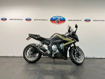 YAMAHA FZ1 (2009) — foto 1