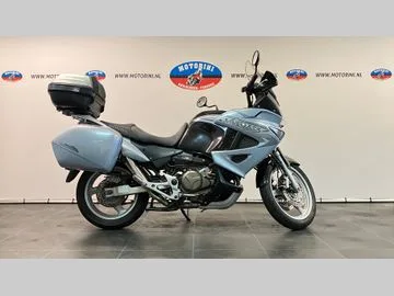 Honda XL 1000 V Varadero (2007) — foto 1