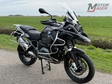 BMW R (2017) — foto 1