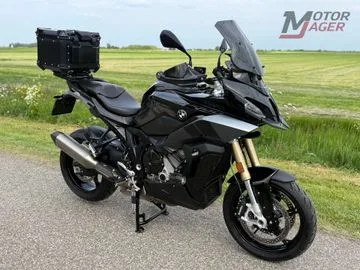 BMW S (2023) — foto 1