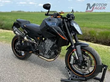 KTM 890 Duke (2021) — foto 1