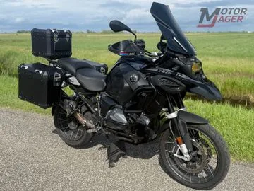 BMW R (2022) — foto 1