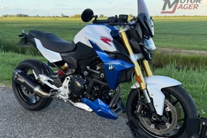 BMW F 900 R (2022)