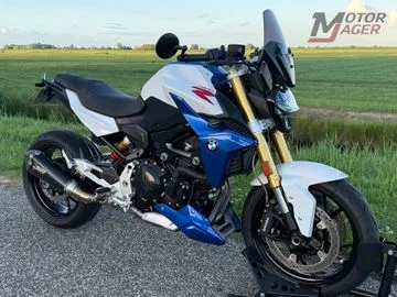 BMW F 900 R (2022) — foto 1
