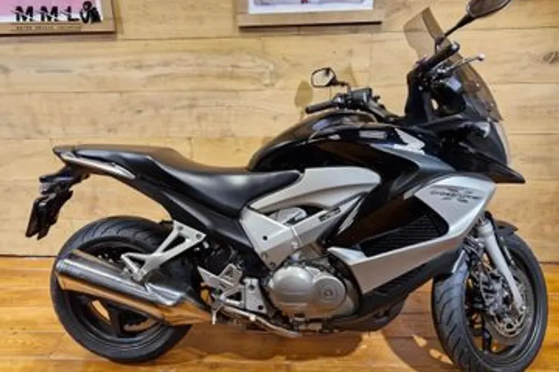 Honda VFR800 (2011)