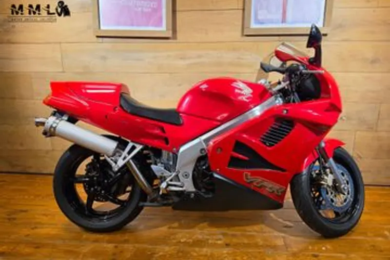 Honda VFR 750 F (1995)