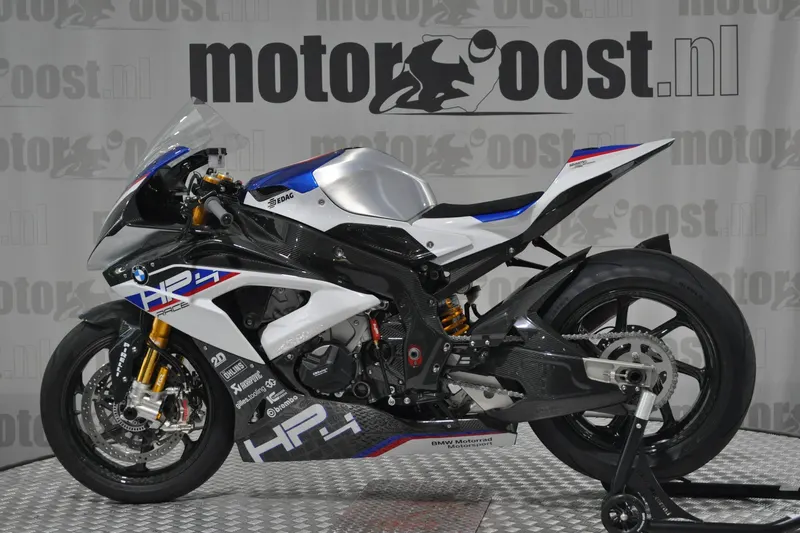 BMW HP 4 (2018)