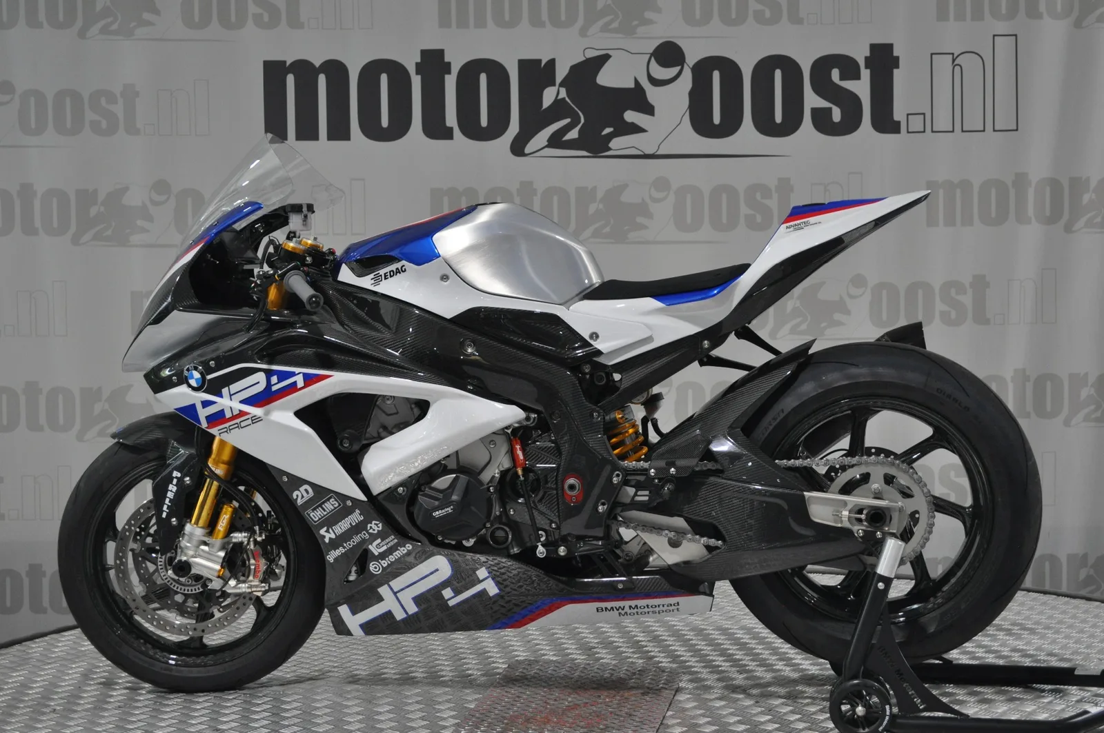 BMW HP 4 (2018) — foto 1