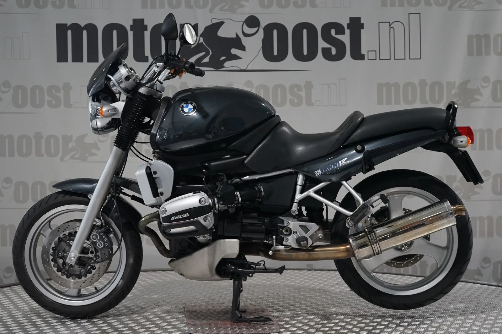 BMW R 1100 R (2001) — foto 1