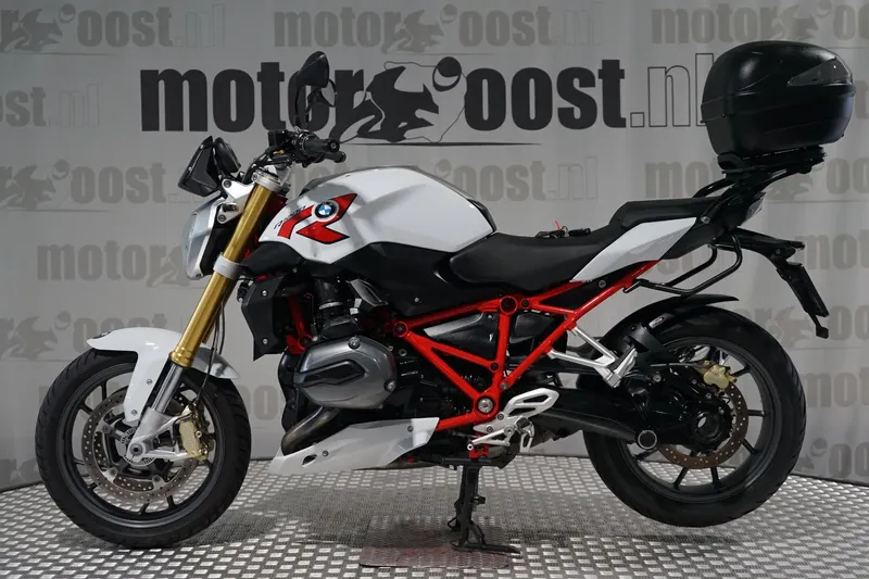 BMW R 1200 R (2015)