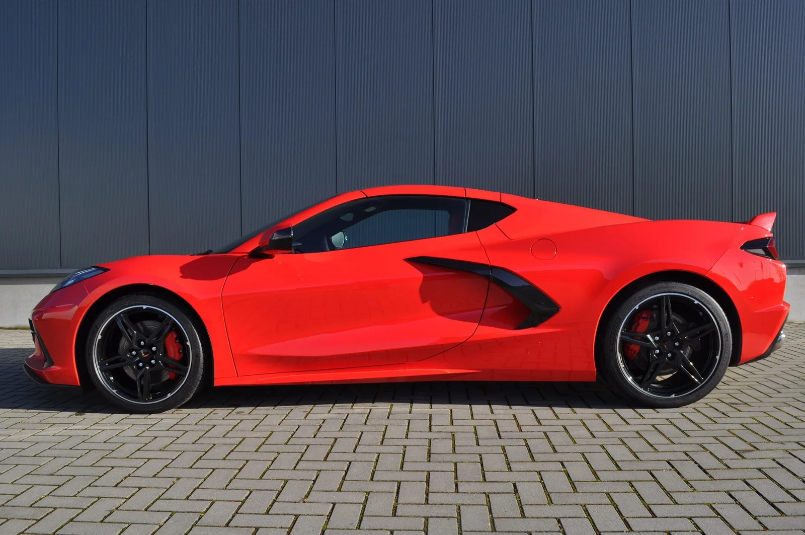 Chevrolet CORVETTE (2024) — foto 1