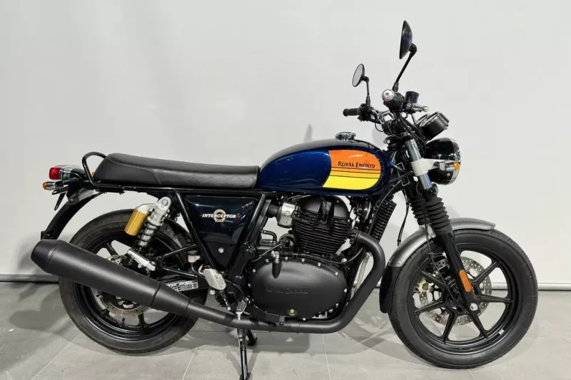 Royal Enfield Interceptor 650 (2024)