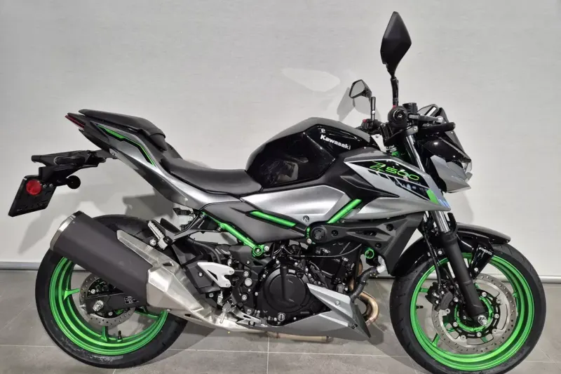 Kawasaki Z 500 SE (2025)