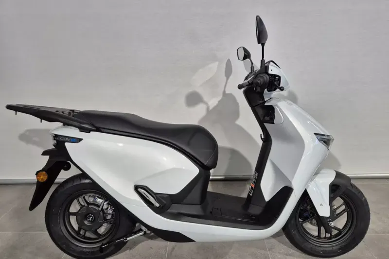 Honda CUV e: (2025)