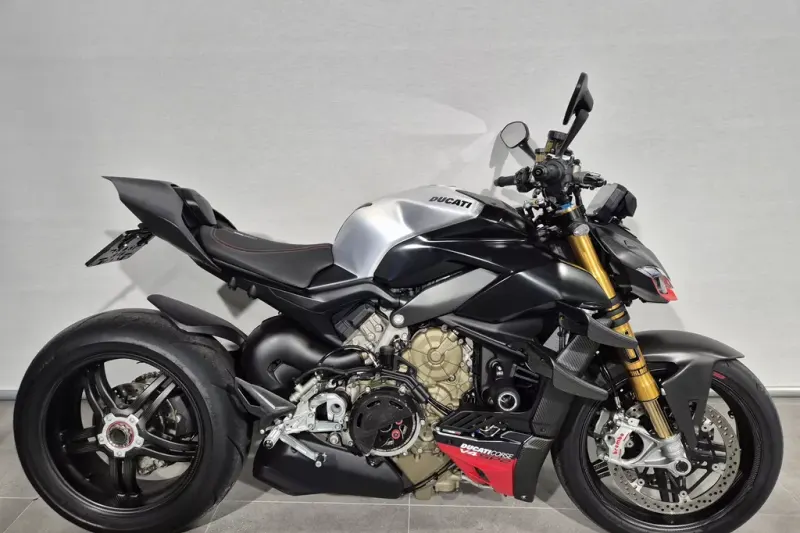 Ducati Streetfighter V4 SP (2023)