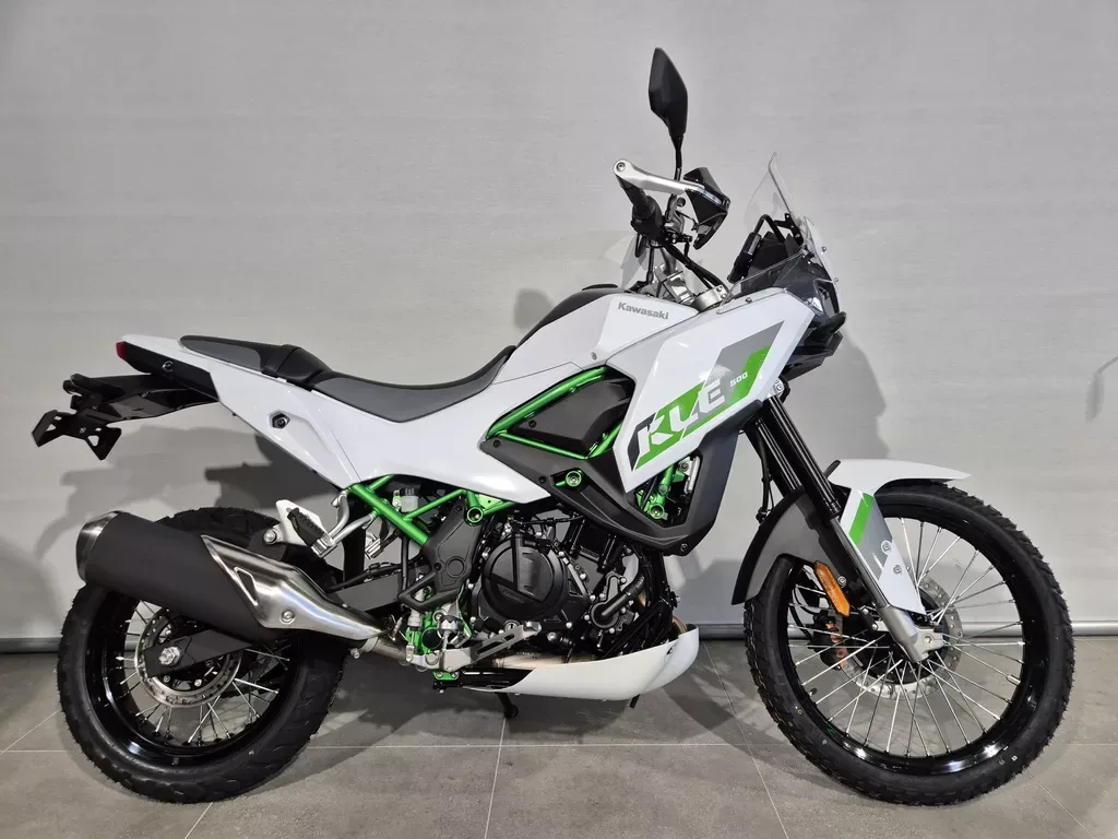 Kawasaki KLE500 SE (2026) — foto 1