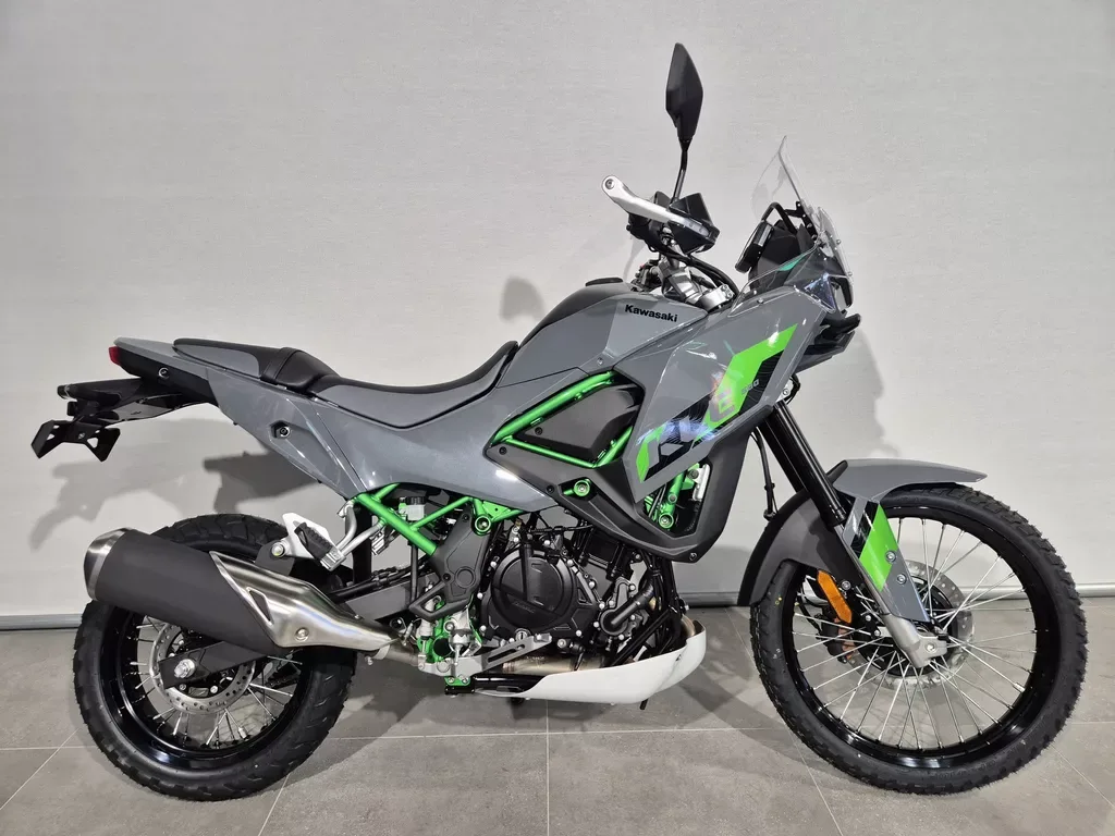Kawasaki KLE 500 (2026) — foto 1