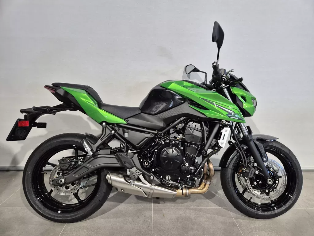 Kawasaki Z 650 S (2026) — foto 1