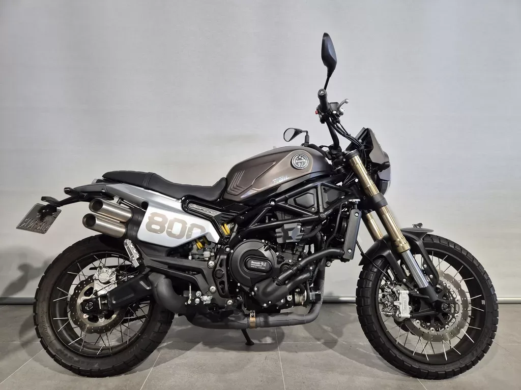 Benelli Leoncino 800 Trail (2022) — foto 1