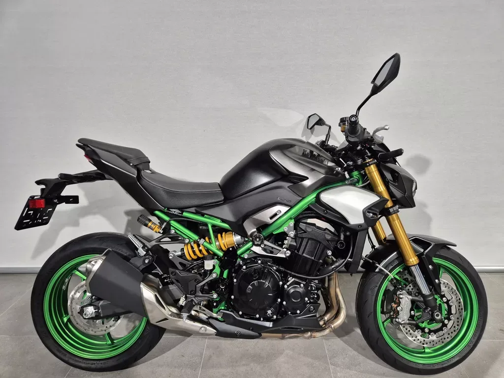 Kawasaki Z900 SE (2026) — foto 1