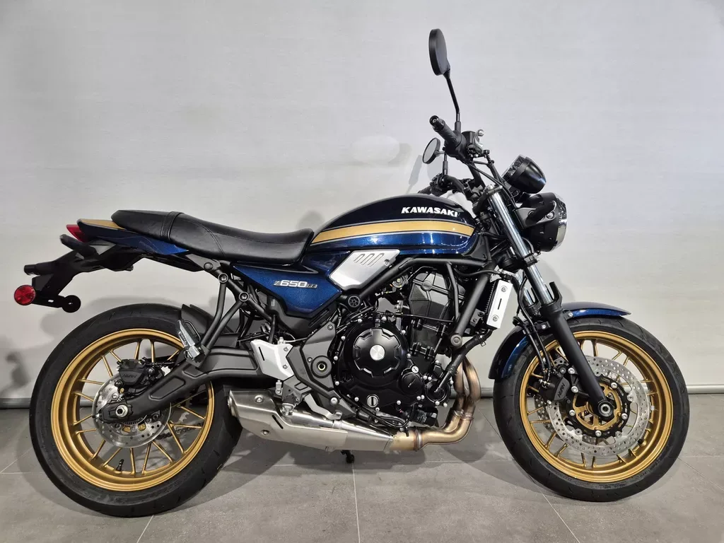 Kawasaki Z 650 RS (2026) — foto 1