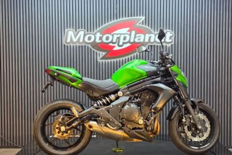 Kawasaki ER-6n (2014)