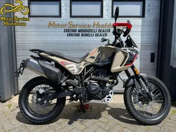 Benelli BKX 300 (2026) — foto 1