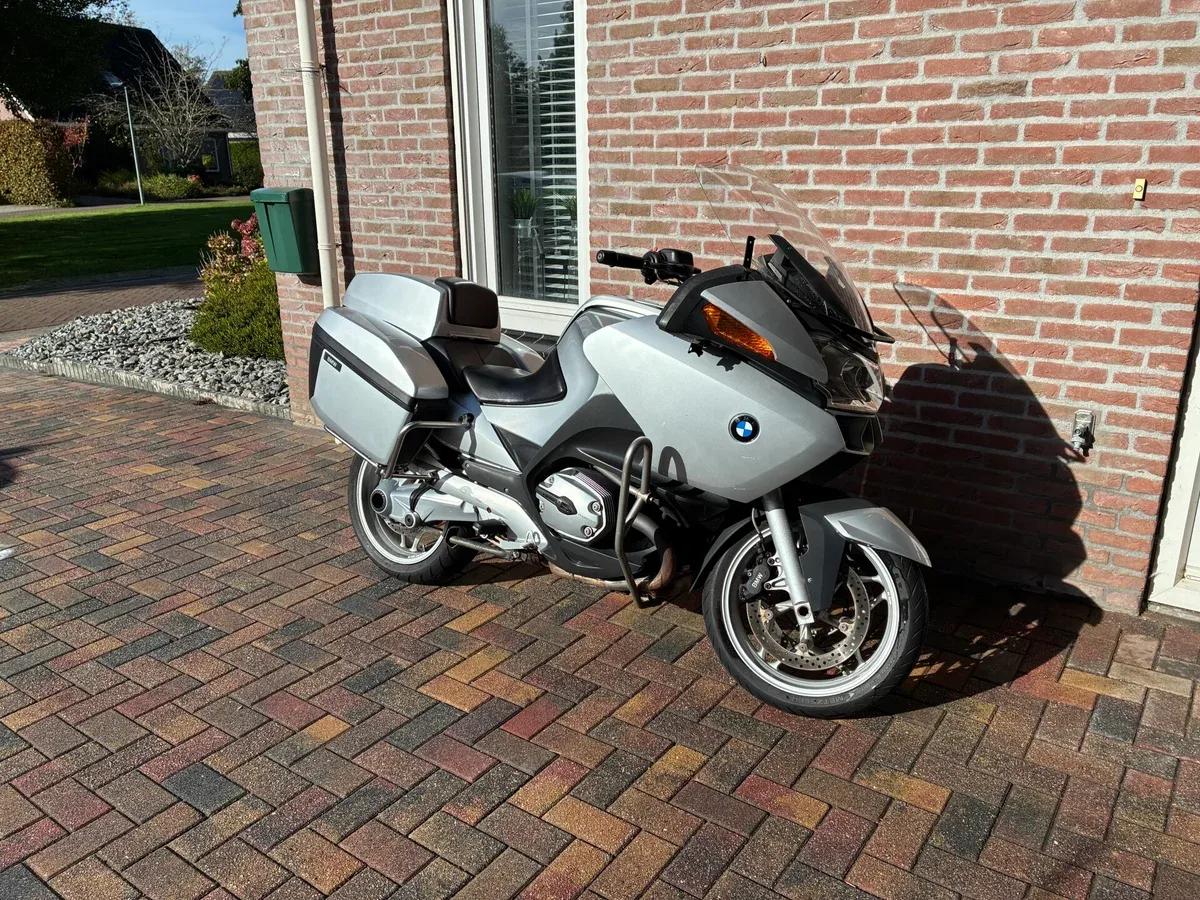 BMW R 1200 RT (2009) — foto 1