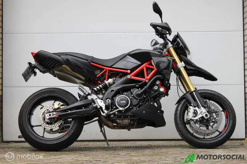 Aprilia Dorsoduro 900 (2019)