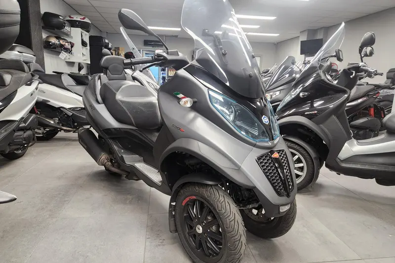 Piaggio MP3 500 (2026)