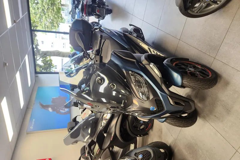 Piaggio MP3 530 HPE Exclusive (2025)