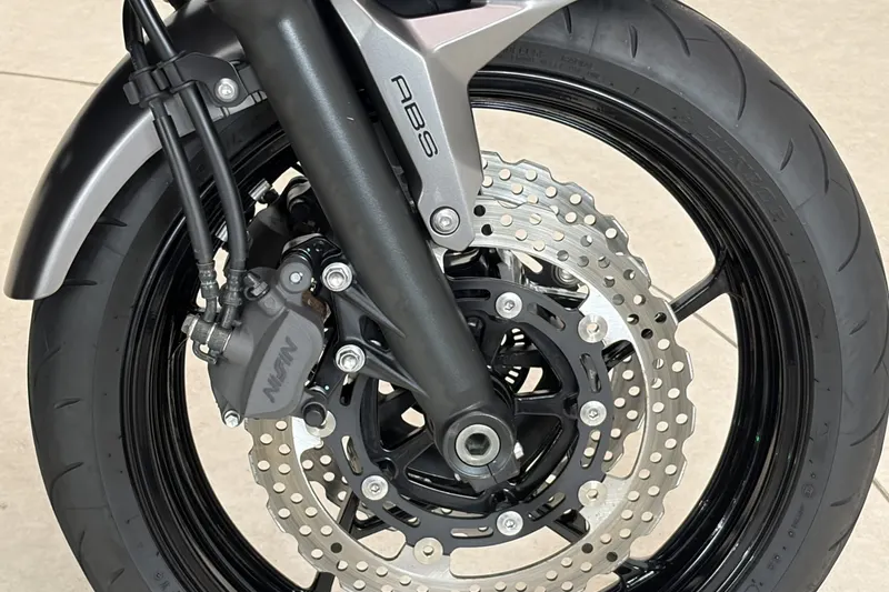 Kawasaki ZX-4RR (2026)