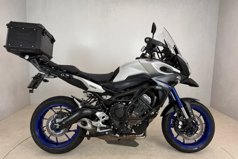 Yamaha YZF-R9 (2026)